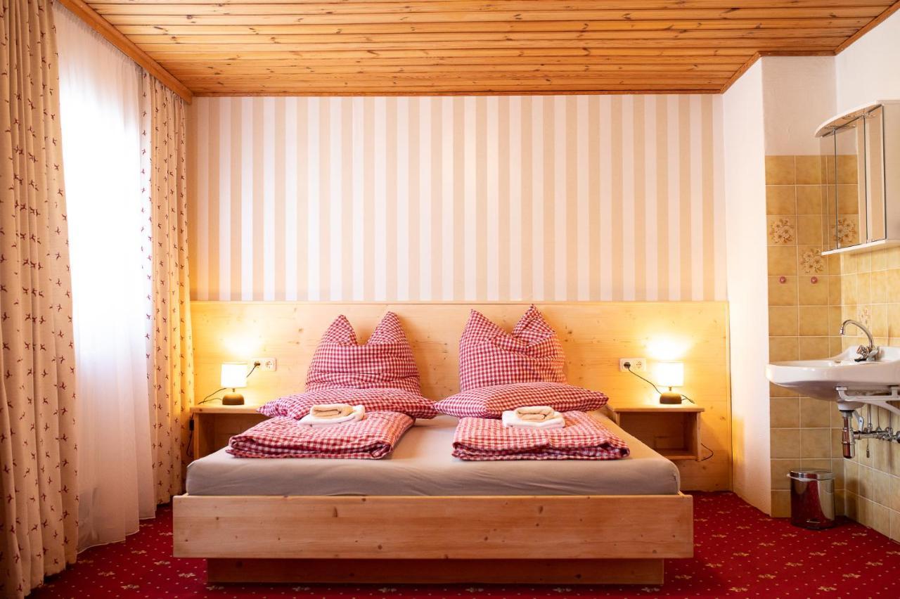 Roesslgut Bed & Breakfast Zederhaus Εξωτερικό φωτογραφία